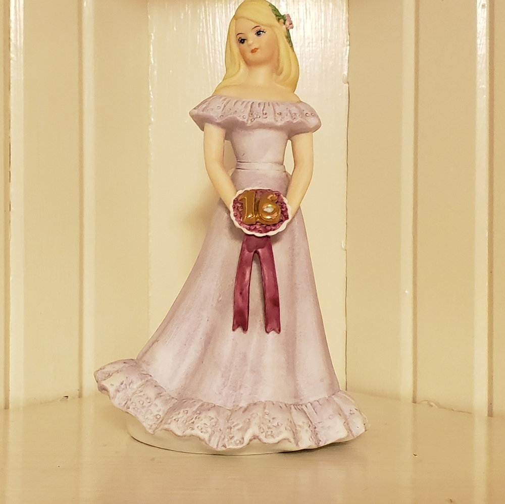 Enesco Growing Up Birthday Girls Ceramic Porcelain Doll Age Age 16